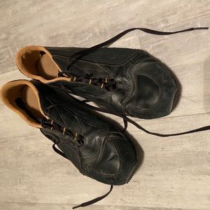 Men's Puma Tennis Shoes